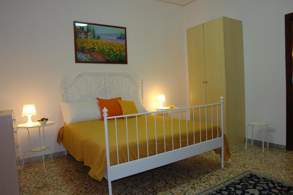 סלרנו Mary'S Home חדר תמונה